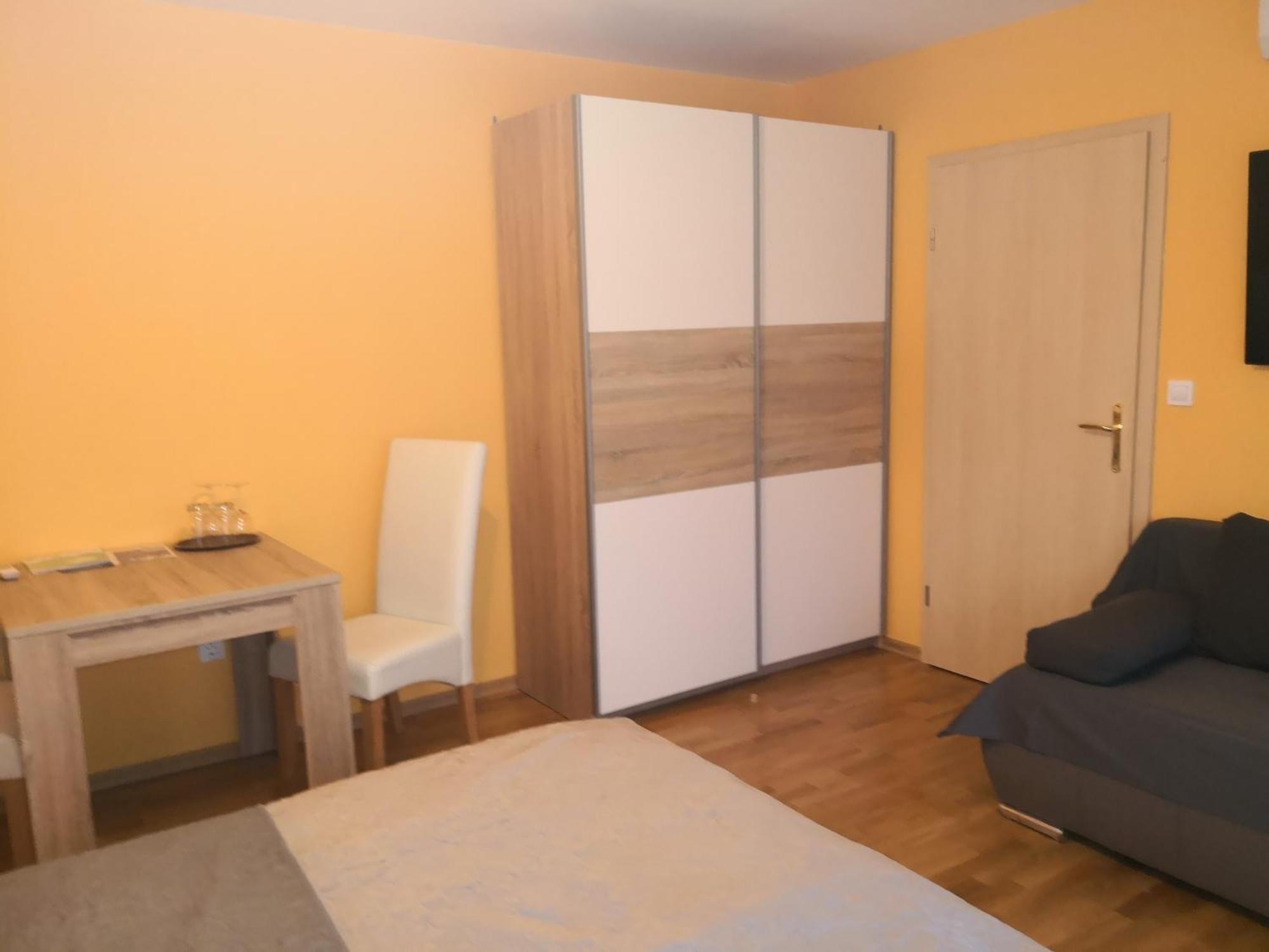 Pri Storklji Hotell Moravske-Toplice Eksteriør bilde