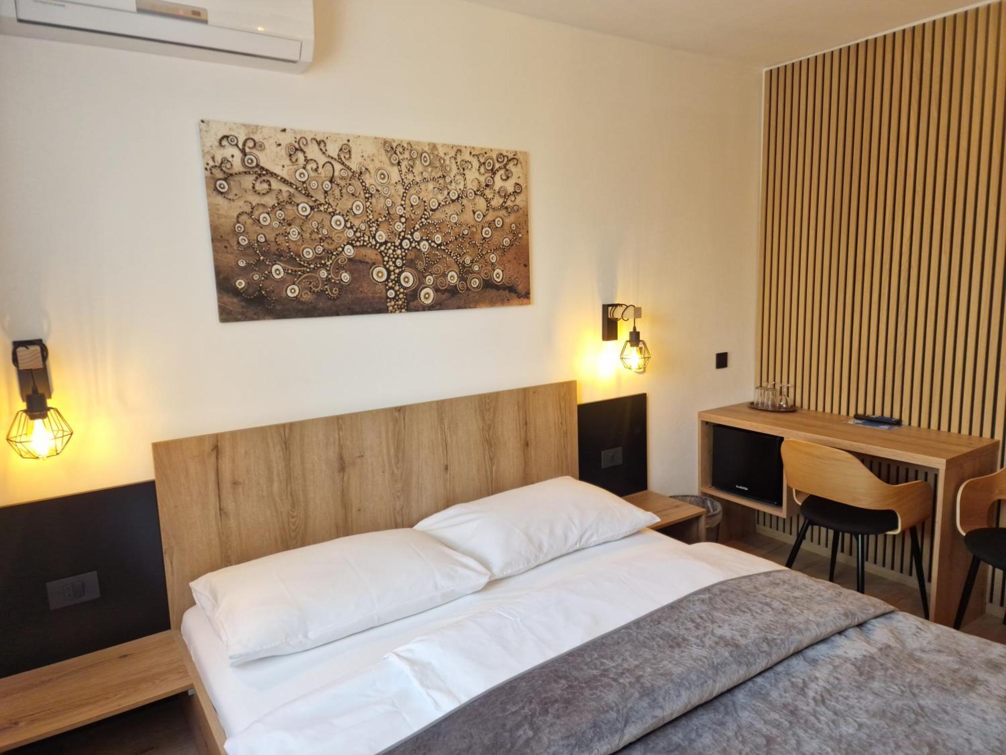 Pri Storklji Hotell Moravske-Toplice Eksteriør bilde