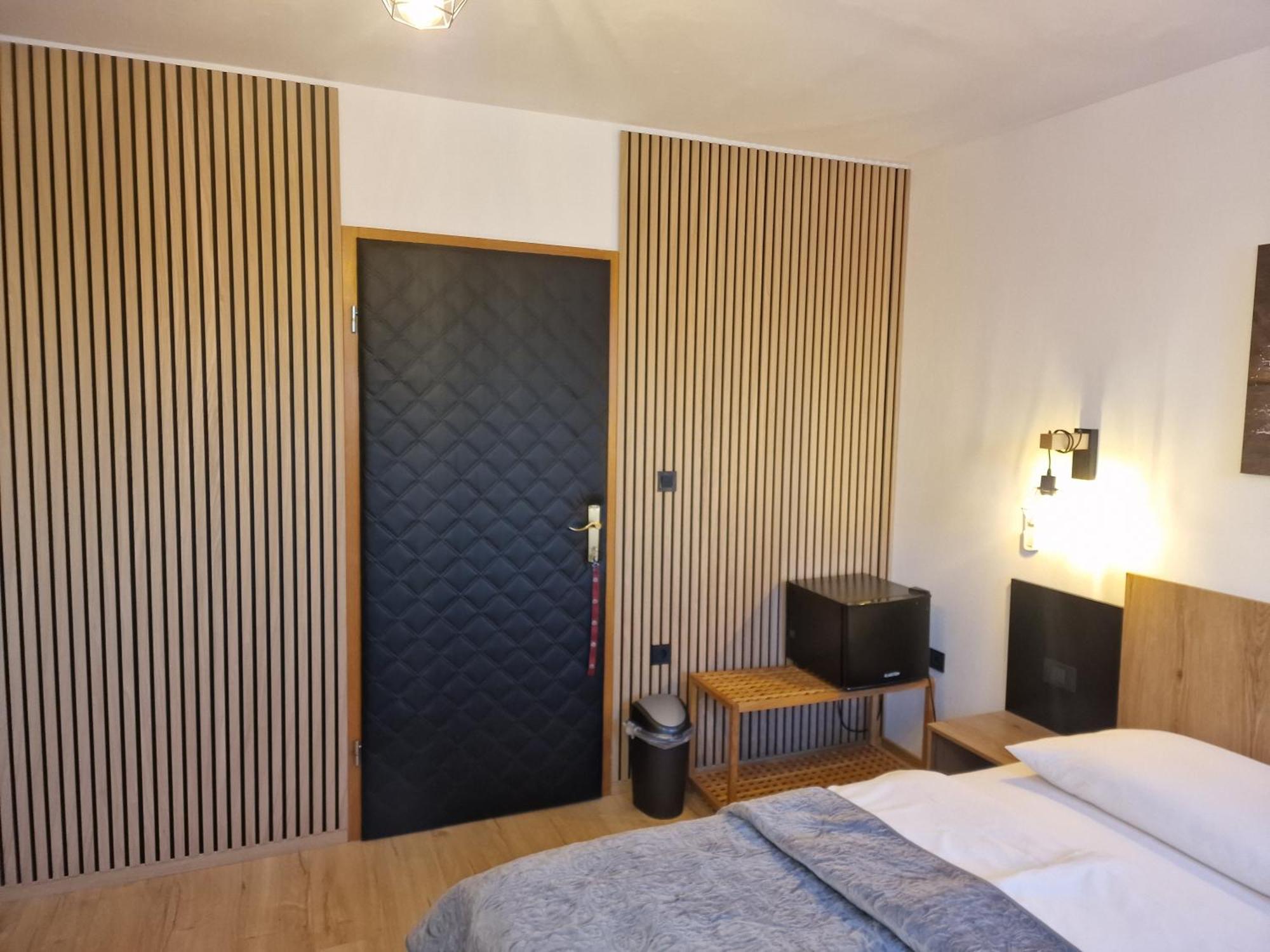 Pri Storklji Hotell Moravske-Toplice Eksteriør bilde