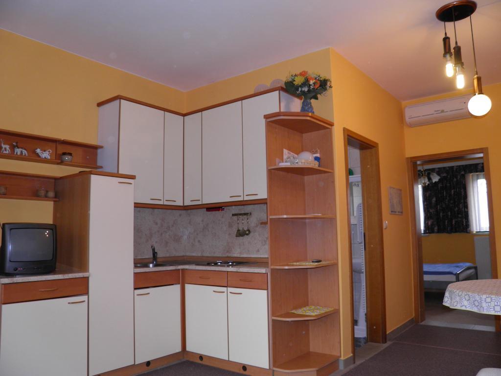 Pri Storklji Hotell Moravske-Toplice Rom bilde