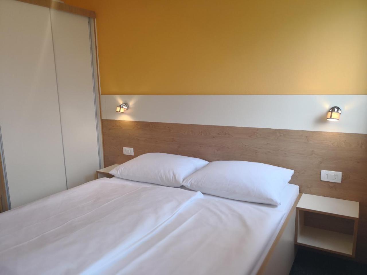 Pri Storklji Hotell Moravske-Toplice Eksteriør bilde