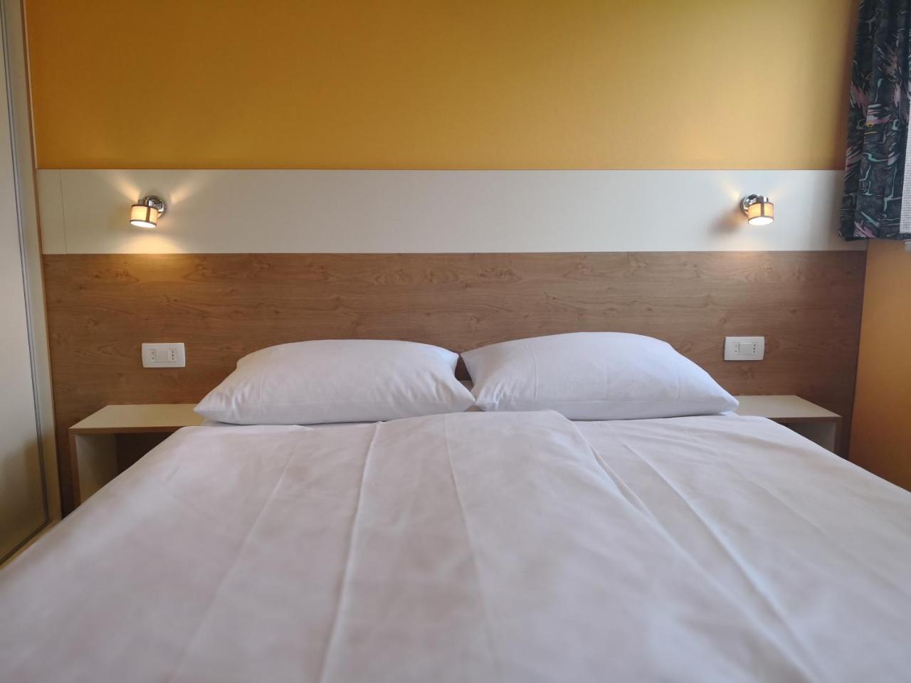 Pri Storklji Hotell Moravske-Toplice Eksteriør bilde